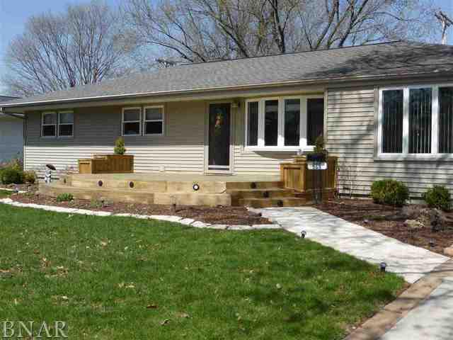 202 Ambrose Way, Normal, IL 61761