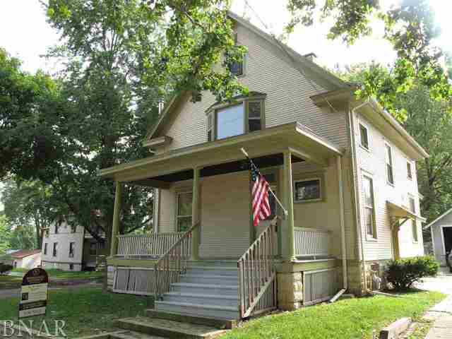 1511 N Lee St., Bloomington, IL 61701