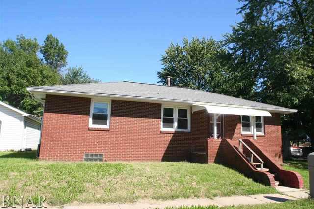 208 E Fast, Mackinaw, IL 61755