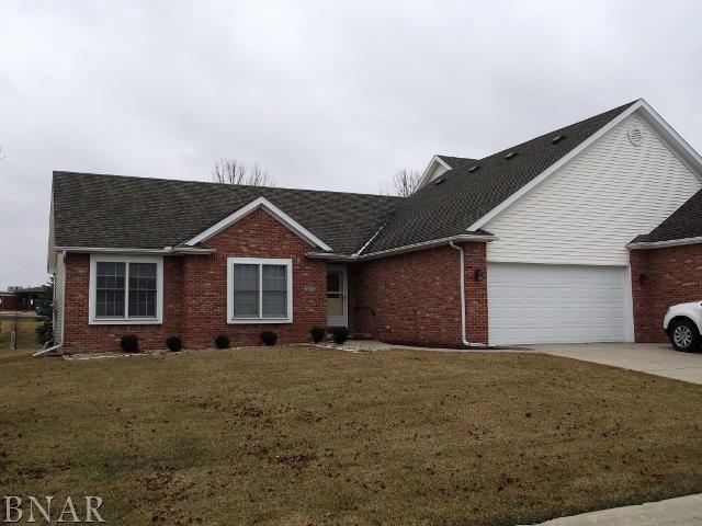 332 Fieldcrest Ct., Normal, IL 61704