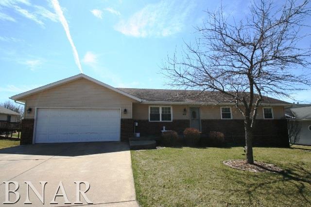 405 W Second St., Mackinaw, IL 61755