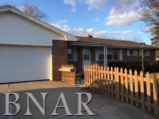 906 E Vernon, Normal, IL 61761