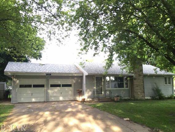 3826 N Constant View Dr., Decatur, IL 62526