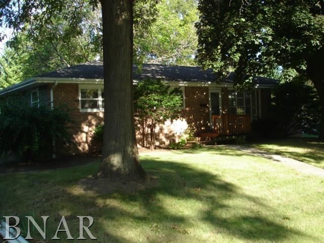 23 Grandview, Normal, IL 61761