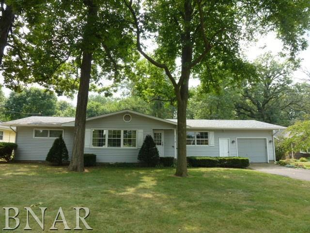 812 W Woodlawn, Clinton, IL 61727