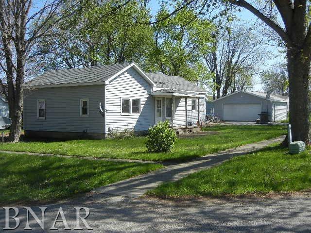 500 S Third St., Wapella, IL 61777