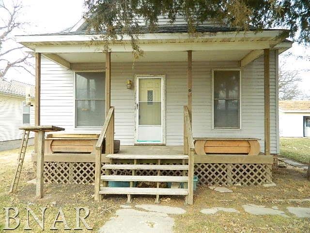 1605 E Main St., Clinton, IL 61727