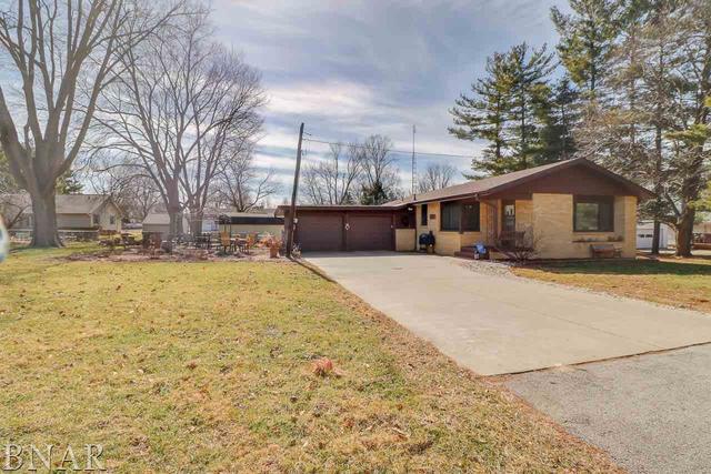 17427 Carver, Hudson, IL 61748