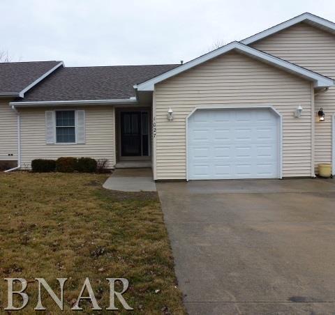 1027 Kleemann Dr., Clinton, IL 61727