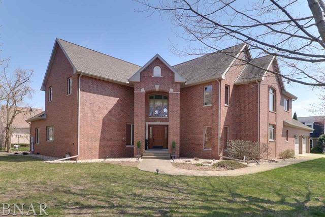 2007 Berrywood Ln., Bloomington, IL 61704