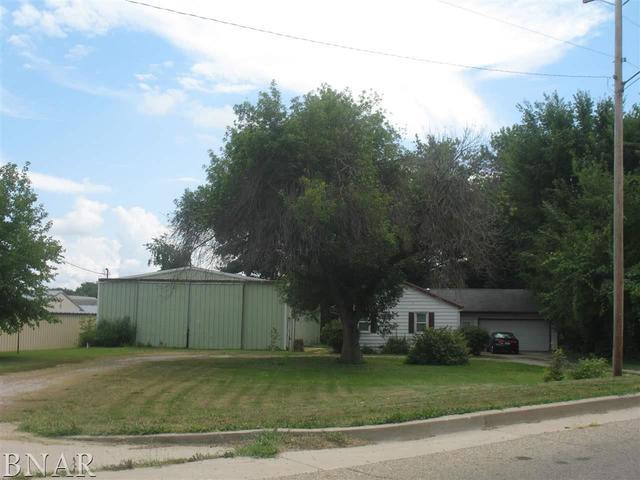 1500 E Jefferson Street (rt 54 East), Clinton, IL 61727