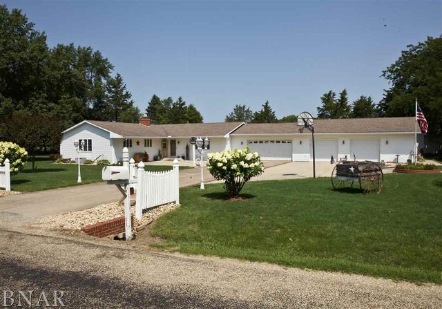 8613 Burns Hill Rd., Clinton, IL 61727