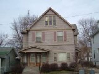 705 W Washington St., Bloomington, IL 61701