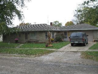 309 Portland Pl., Clinton, IL 61727