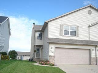 2814 Gill St., Bloomington, IL 61704