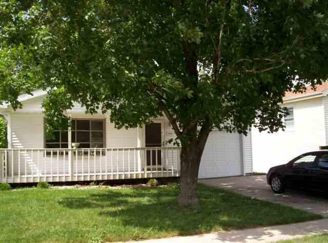 1516 N Hershey Rd., Bloomington, IL 61704