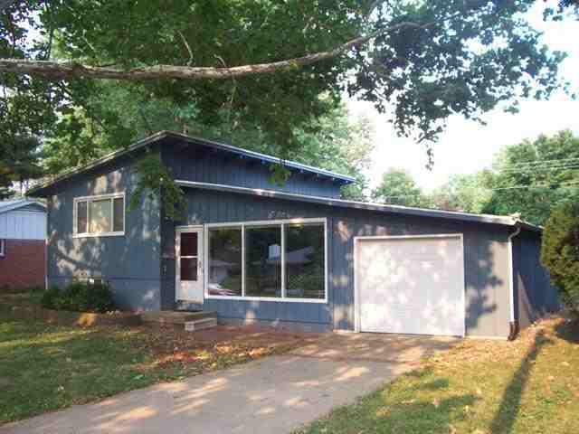 7 Riser Ave., Bloomington, IL 61701