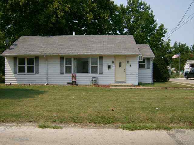 721 N George, Clinton, IL 61727