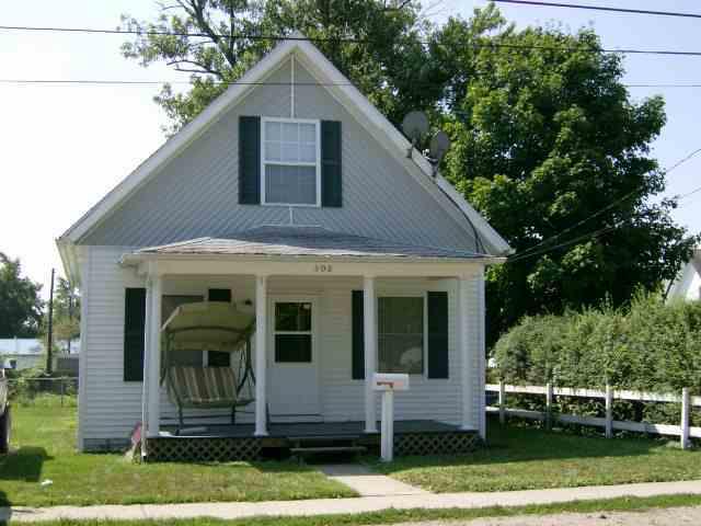 308 E Clay, Clinton, IL 61727
