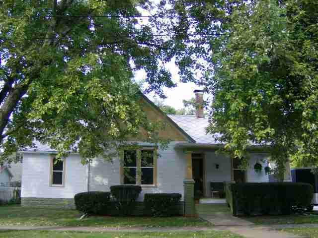315 S Monroe, Clinton, IL 61727