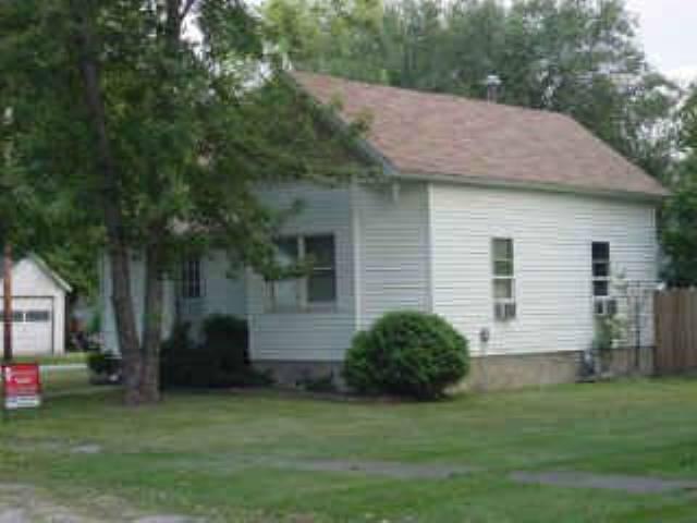 308 E Fifer St., Colfax, IL 61728