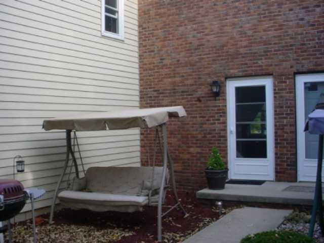 1548 B Hunt Dr., Normal, IL 61761