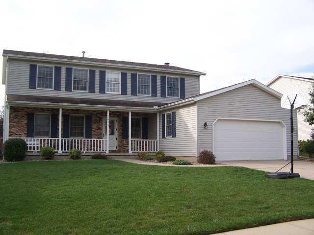 2811 Dutchess Dr., Bloomington, IL 61704