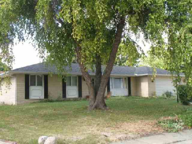 7 Chestnut Ct., Clinton, IL 61727