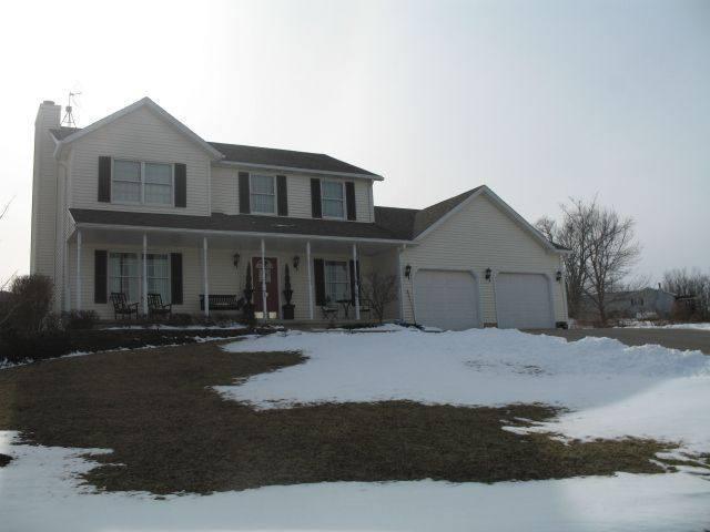 42 Hilltop Dr., Clinton, IL 61727