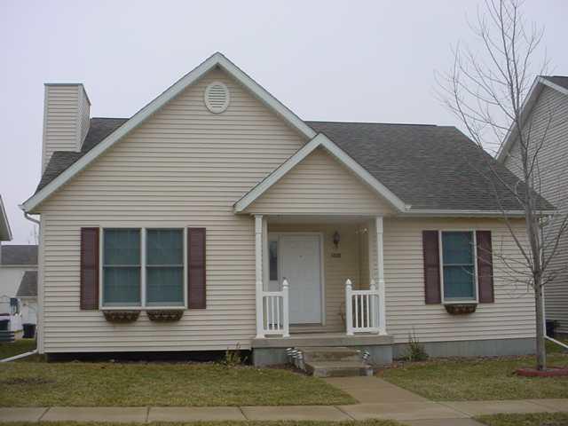 1406 River Landing, Normal, IL 61761