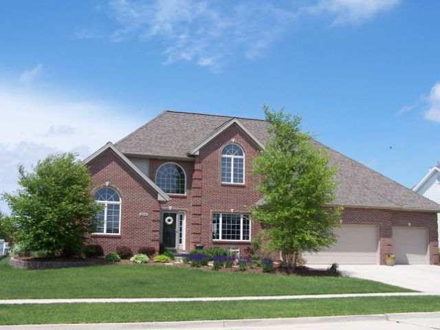 3508 Armstrong Dr., Bloomington, IL 61704