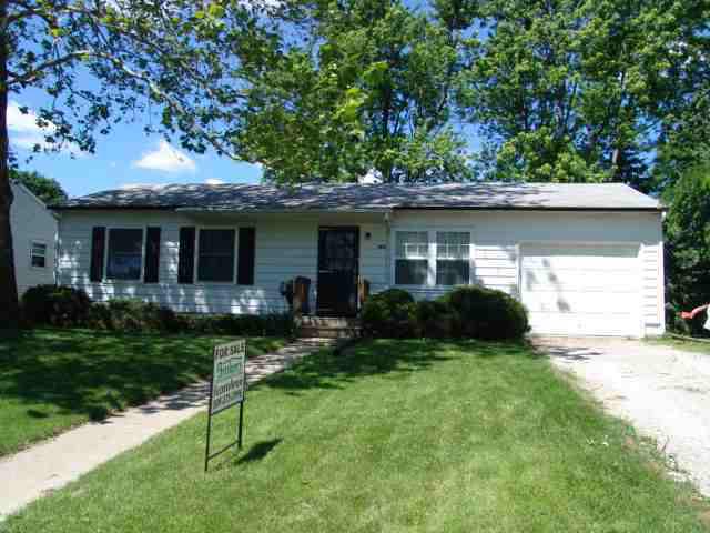 1613 N School, Normal, IL 61761