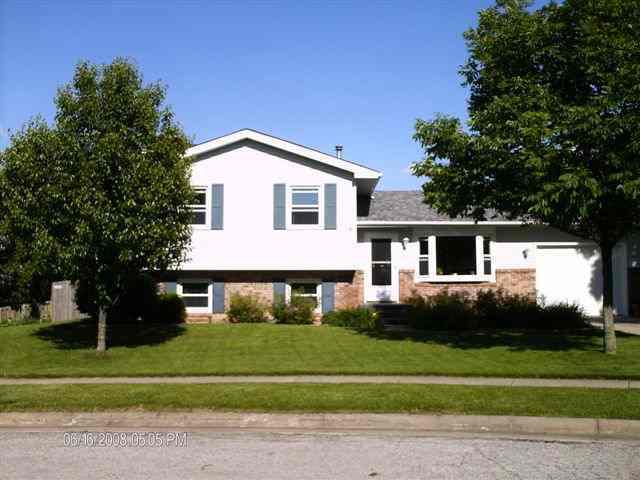 702 Chester, Normal, IL 61761