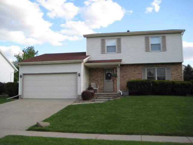 2601 Rainbow Ave., Bloomington, IL 61704
