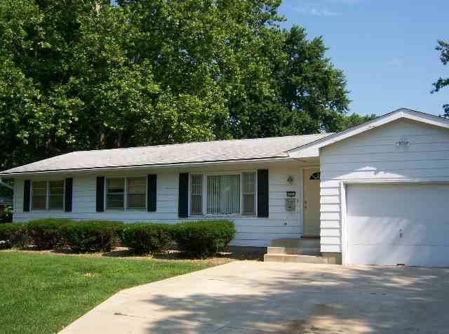 802 Spear Dr., Normal, IL 61761