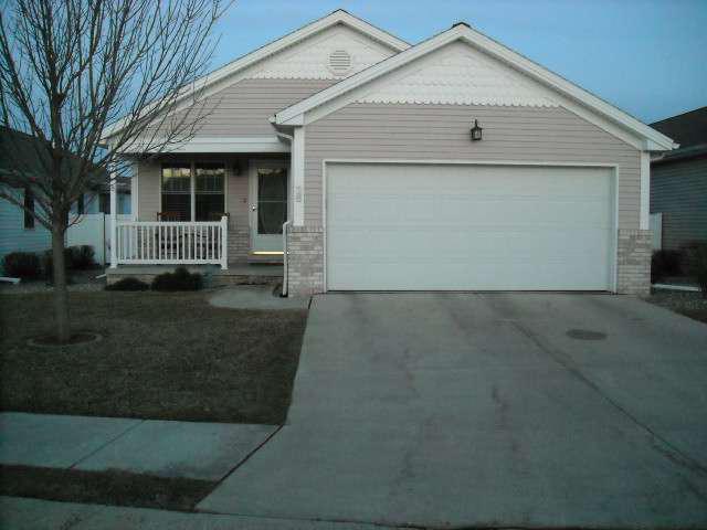 26 Astoria Way, Bloomington, IL 61704