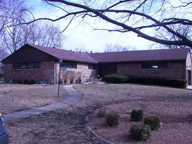 1208 Stephens, Normal, IL 61761