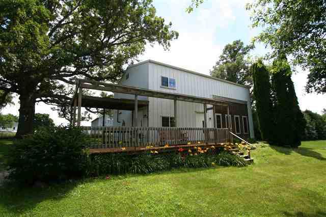 29573 Mountjoy Rd., Mackinaw, IL 61755