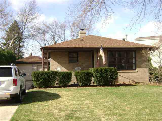 19 Mccormick, Normal, IL 61761
