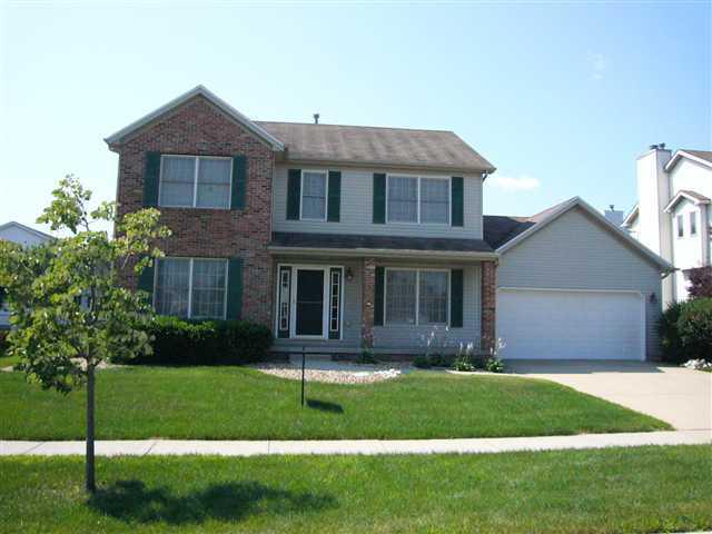 3 Swarthmore Dr., Bloomington, IL 61704
