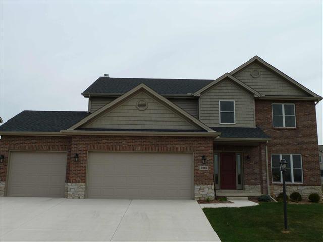 2816 N Playden, Peoria, IL 61615