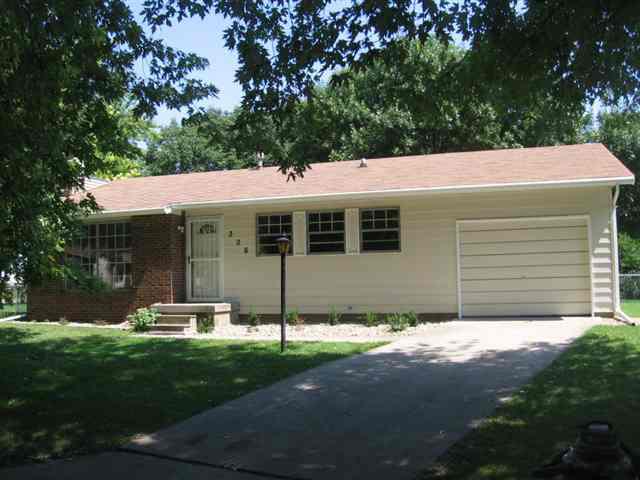 306 Bonair Dr., Normal, IL 61761