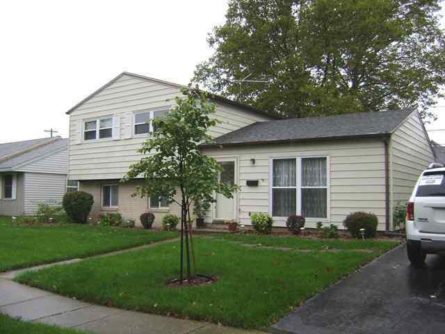 1605 Bradford, Normal, IL 61761