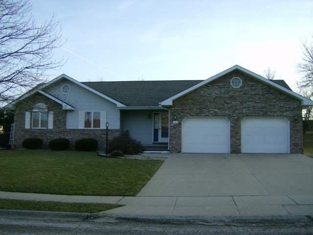 108 Aspen Dr., Clinton, IL 61727
