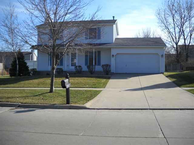 2705 Clearwater Ave., Bloomington, IL 61704