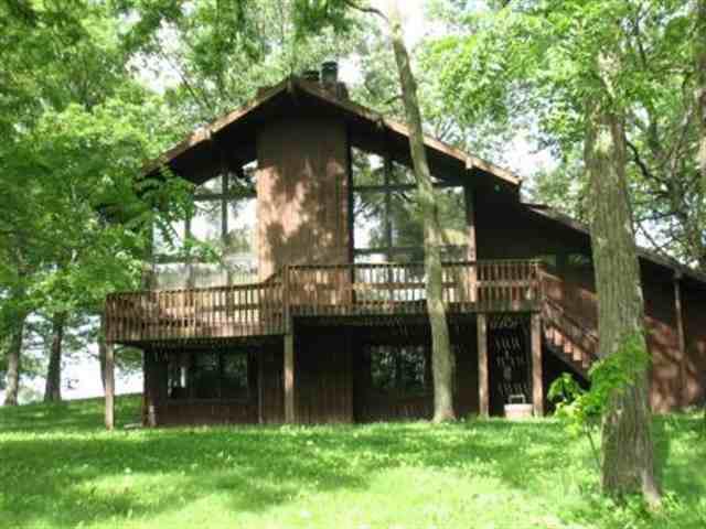 8956 N 2300 Rd., Downs, IL 61736