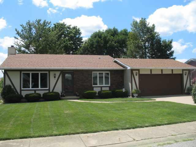 21 Holly Dr., Clinton, IL 61727