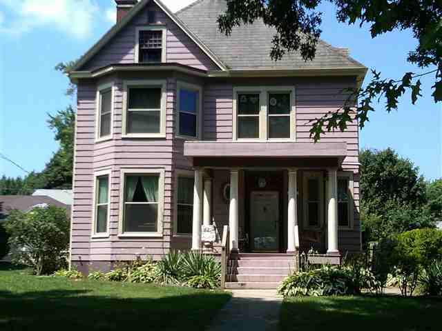 607 N Center, Clinton, IL 61727