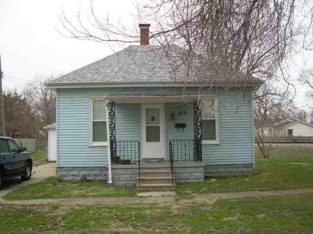 215 N Elm, Clinton, IL 61727