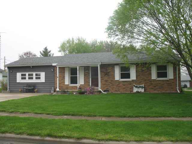 4 Kirkwood Dr., Clinton, IL 61727